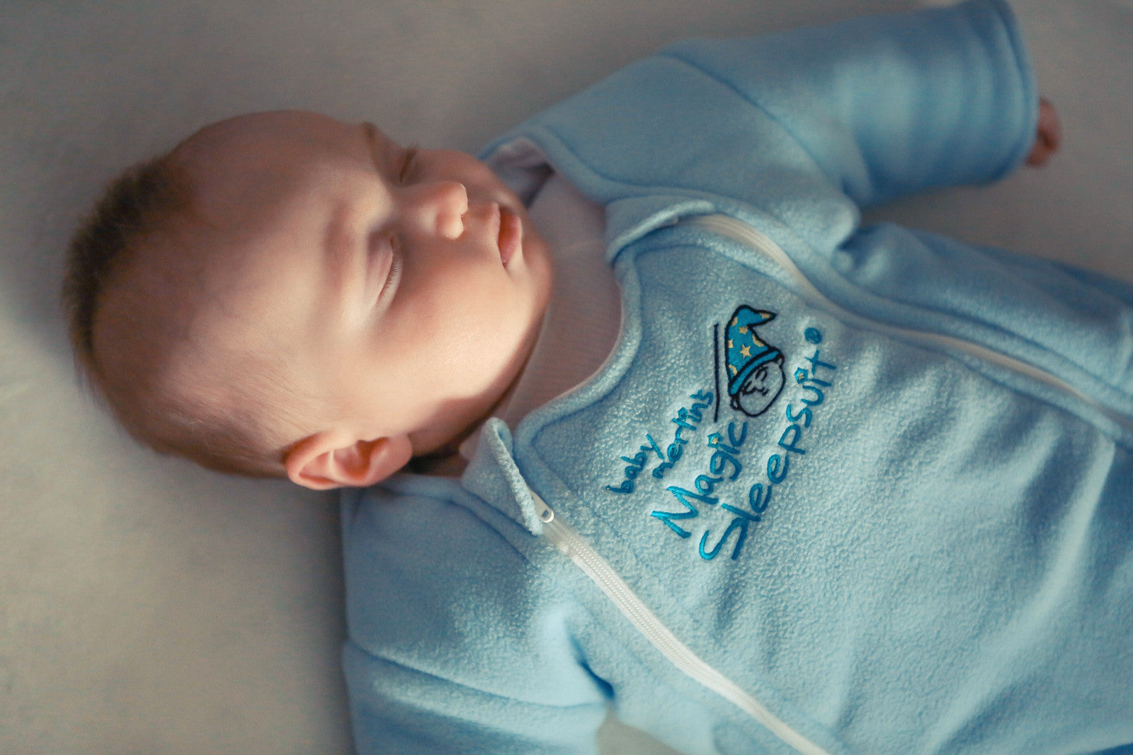 SLEEP TRAINING AT 4 MONTHS [3 METHODS & SOME ADVICE]