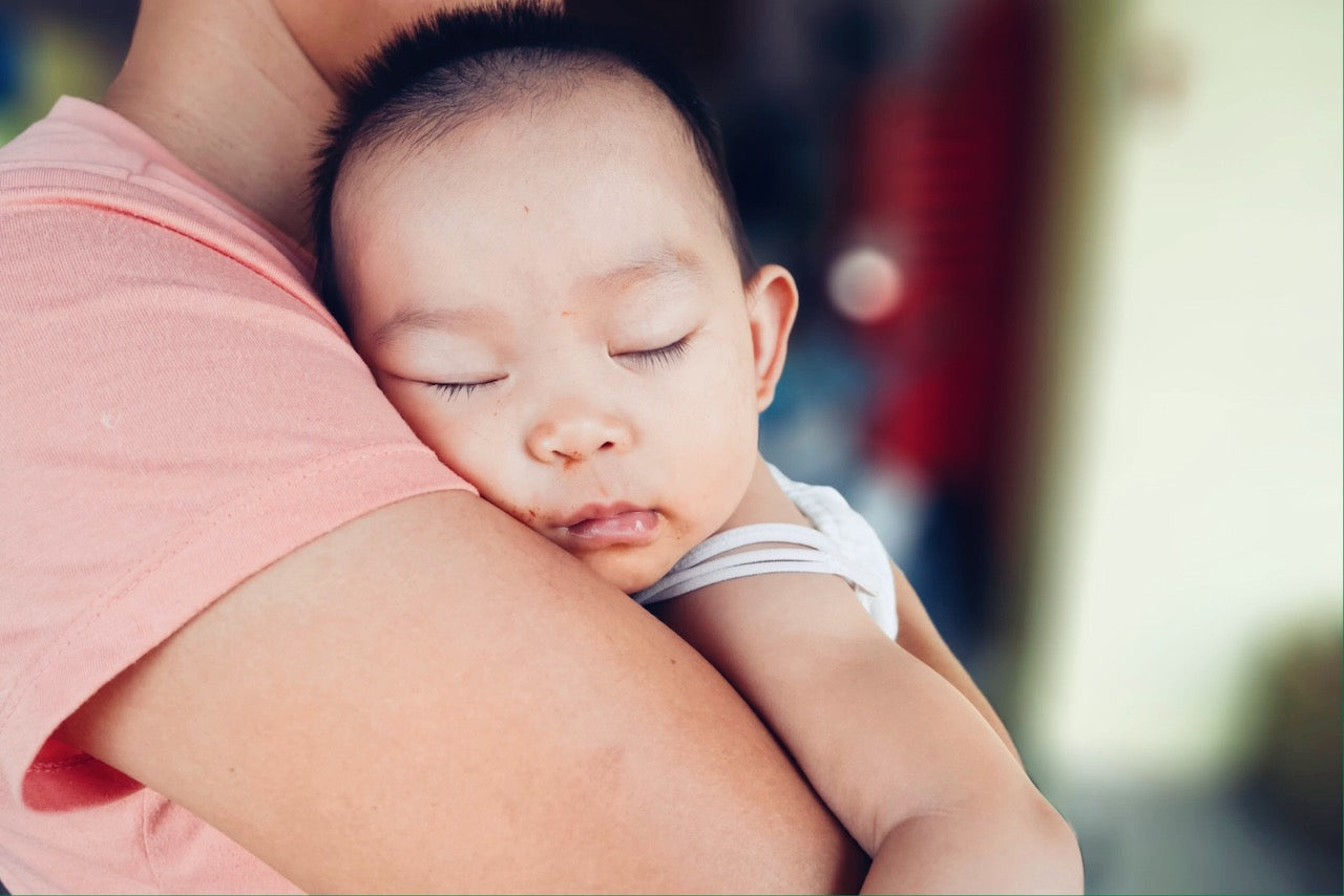 How to Help Your Baby Adjust to Daylight Savings