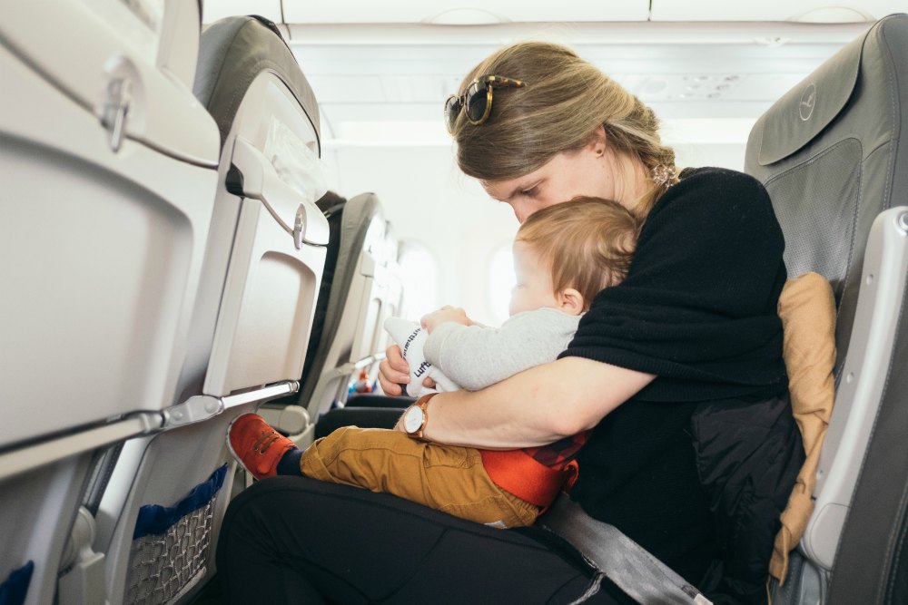 Gugu Guru: The Magic Sleepsuit Makes Travel Easier For Parents